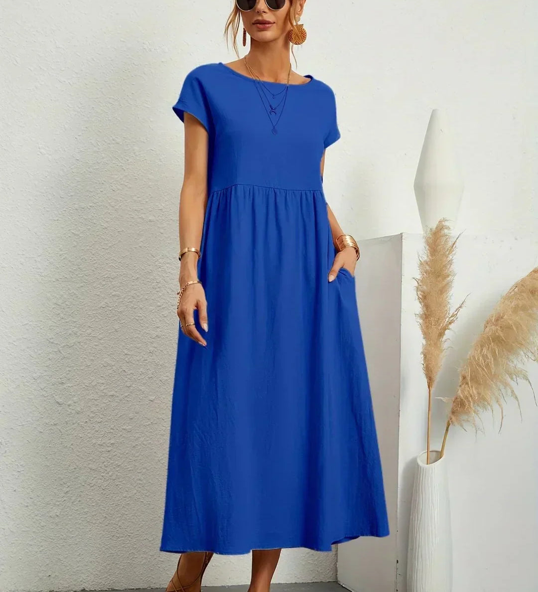 HEIKE | IDŐTLEN ELEGANCIA ÁRAMLÓ MIDIKLEDBEN