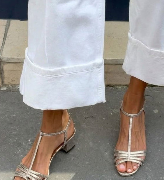 Allegra | Arany Szandálok Mindennapi Elegancia
