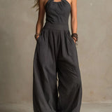 ADRIANA – Elegáns Jumpsuit keresztbe tett dekoltázzsal